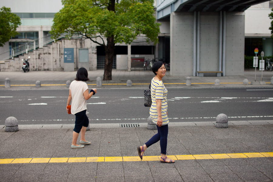 meeting miyuki's mom in front of kirishima public library