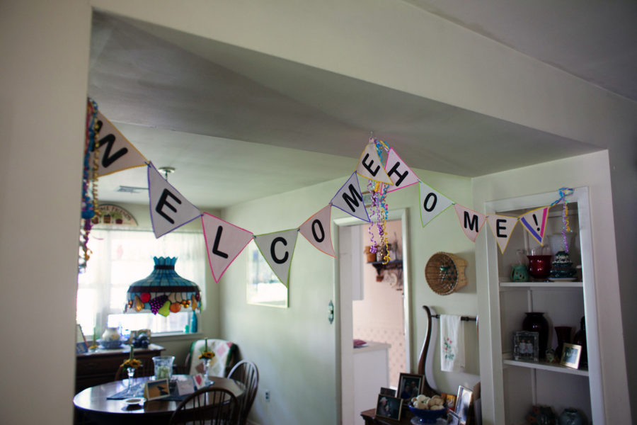 Mom's welcome banner